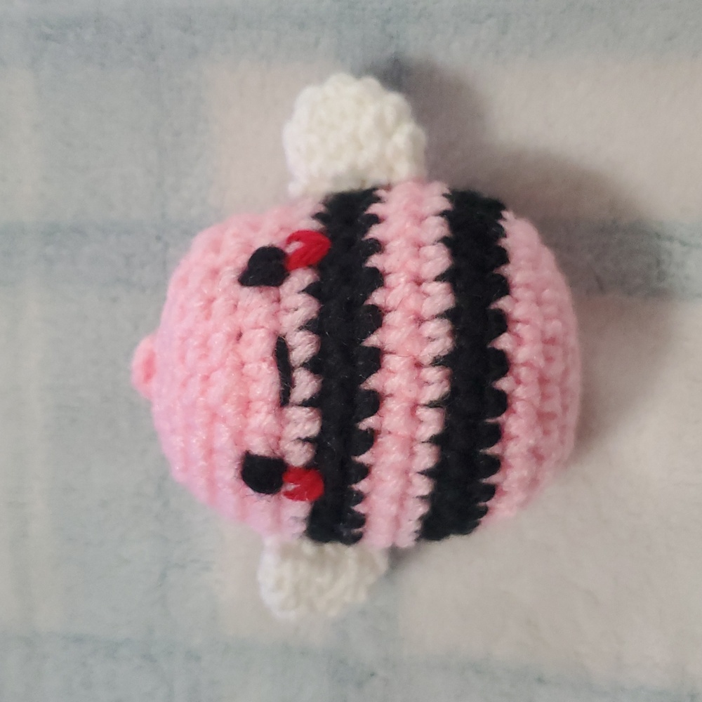 PINK BABY BEE 🐝 💗